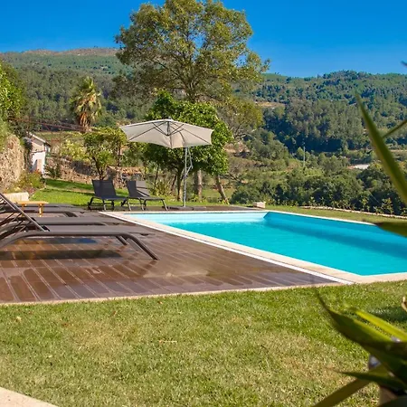 Villa Quinta Do Tapadinho - Wine & Tourism *
