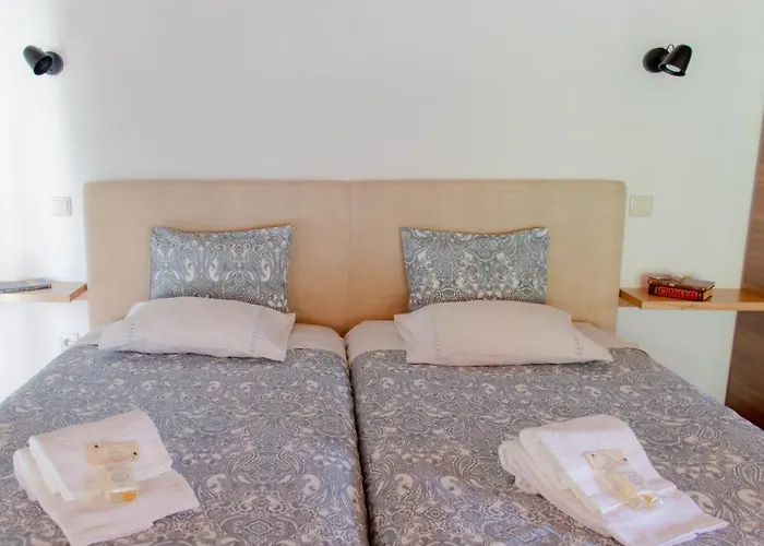 Villa Quinta Do Tapadinho - Wine & Tourism *