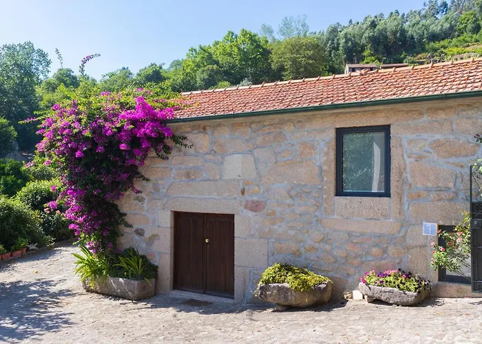 Quinta Do Tapadinho - Wine & Tourism